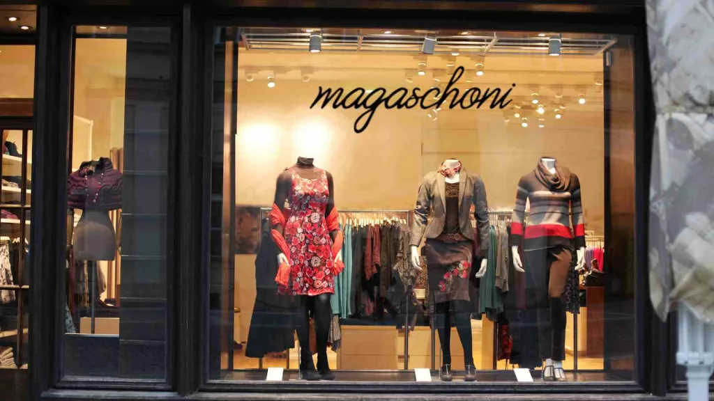 Did Magaschoni go out of business